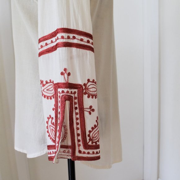 Lucky Brand Paisley Embroidered Blouse. - Picture 6 of 10